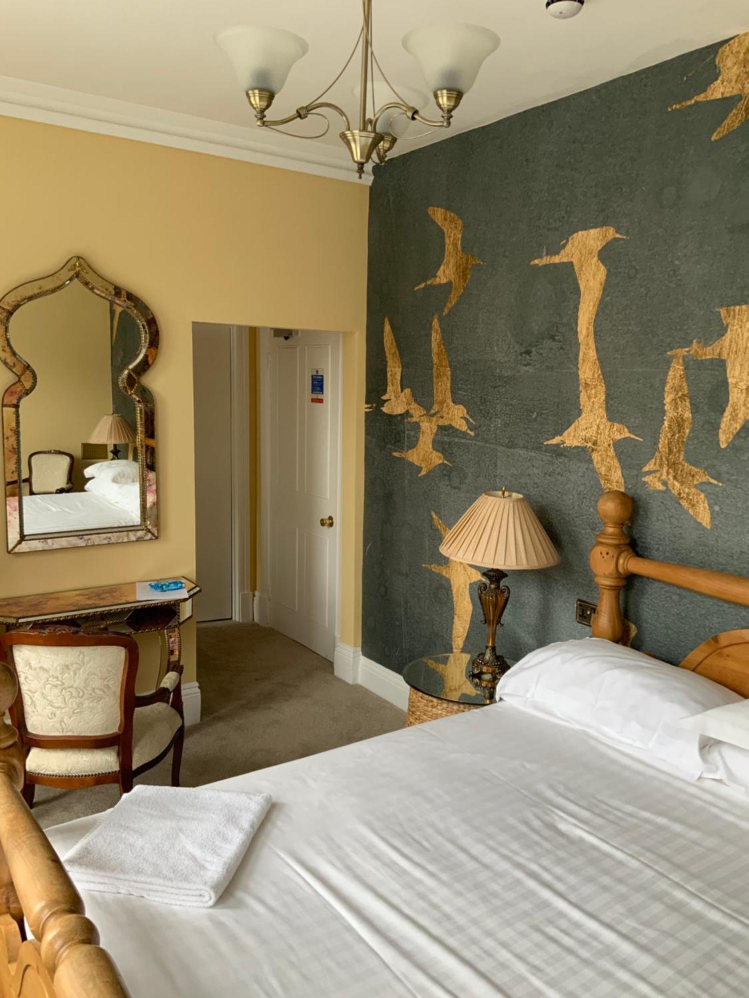 The White House Hotell Sennybridge Rom bilde
